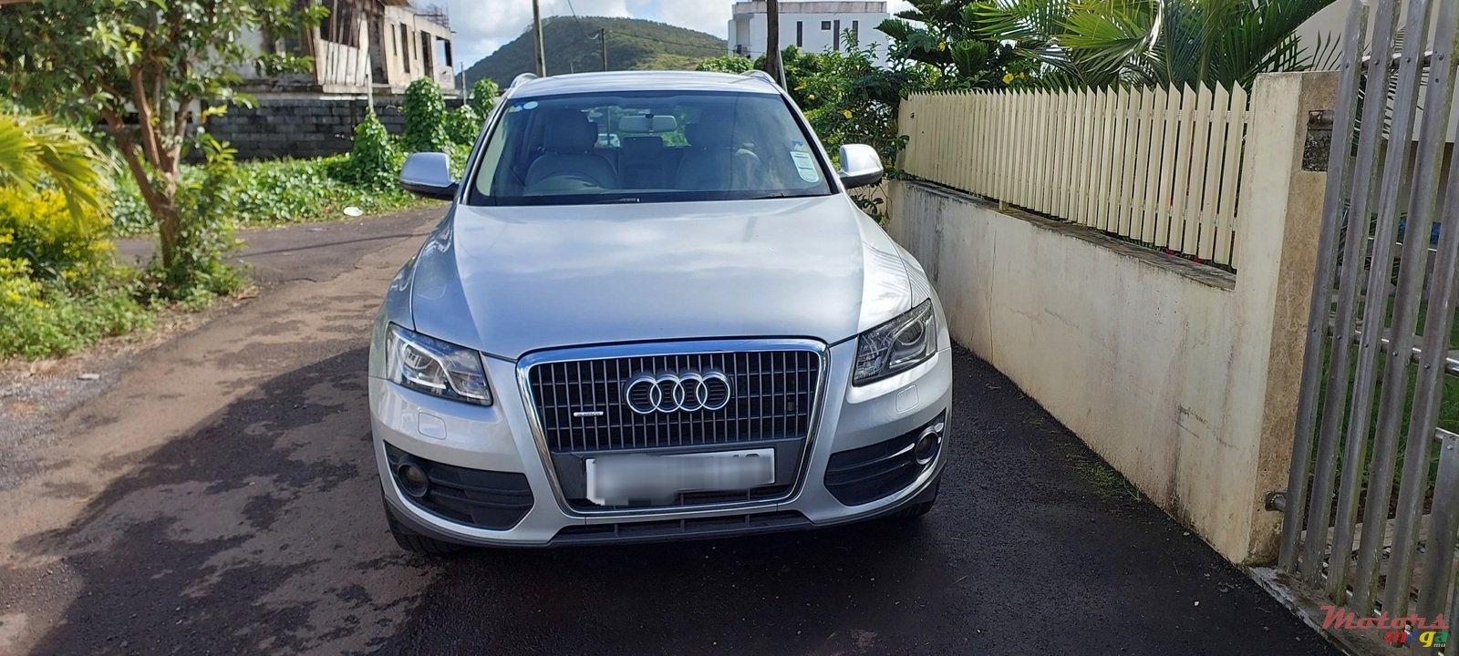 2010' Audi Q5 photo #1