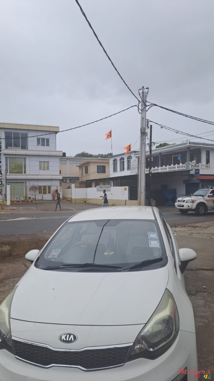 2015' Kia Rio photo #4