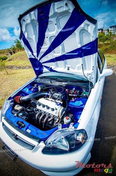 1997' Honda Civic EK Championship White, VTEC photo #1