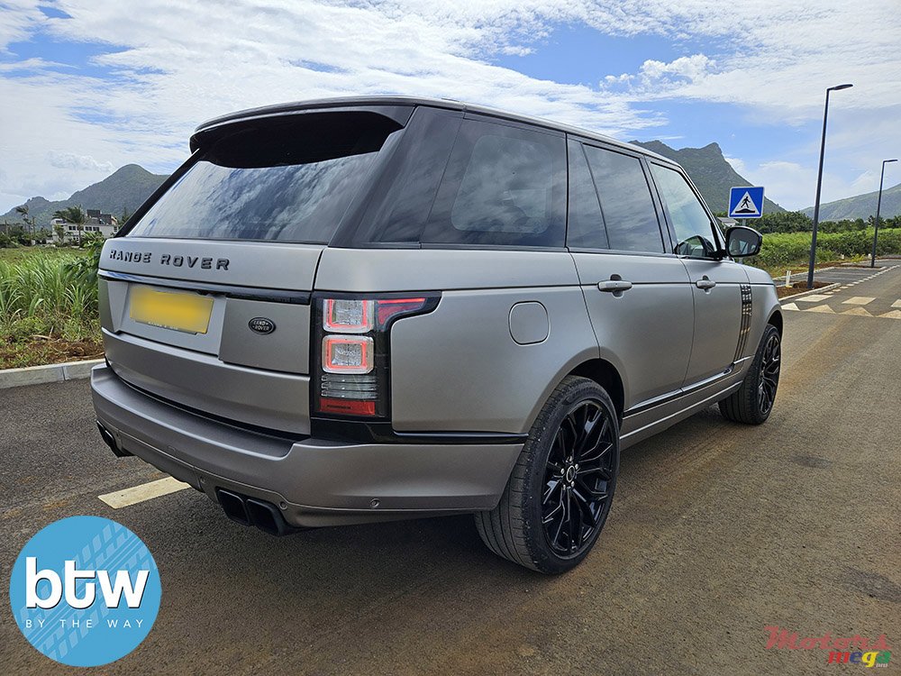 2015' Rover Range Rover Vogue photo #4