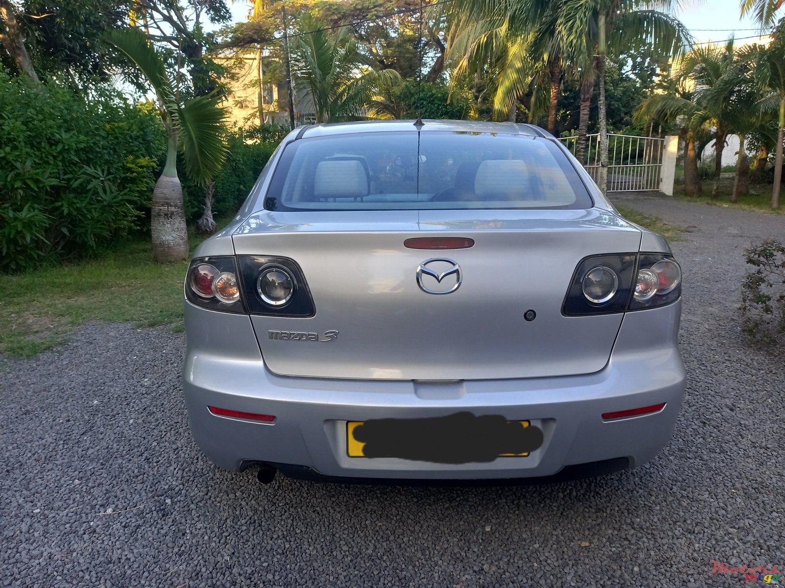 2007' Mazda 3 photo #3