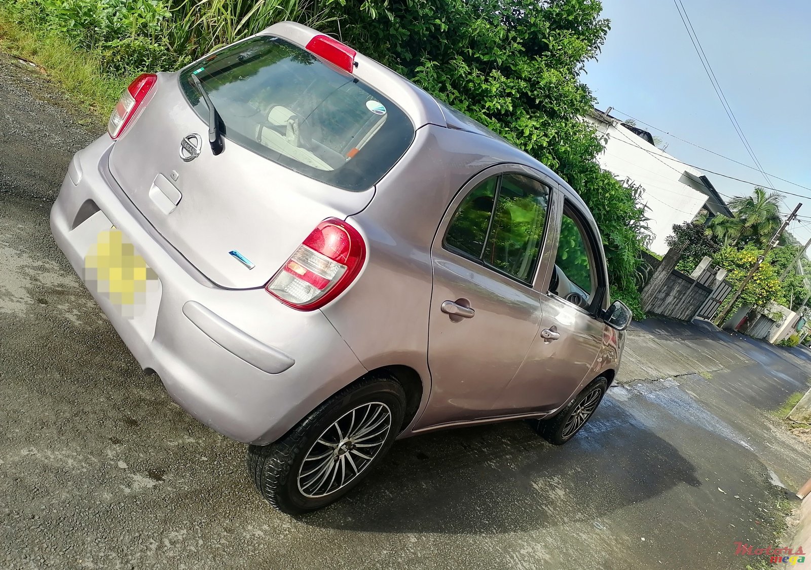 2011' Nissan March photo #4