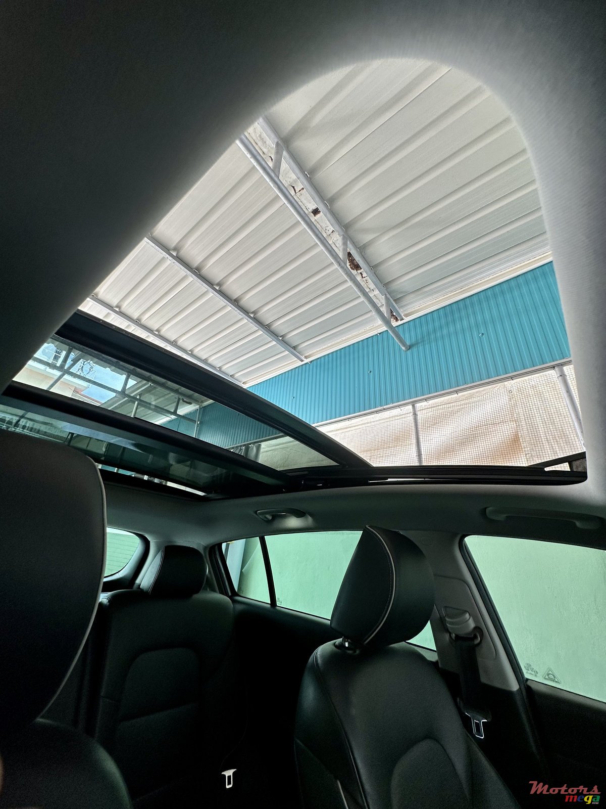 2016' Kia Sportage GT LINE photo #6