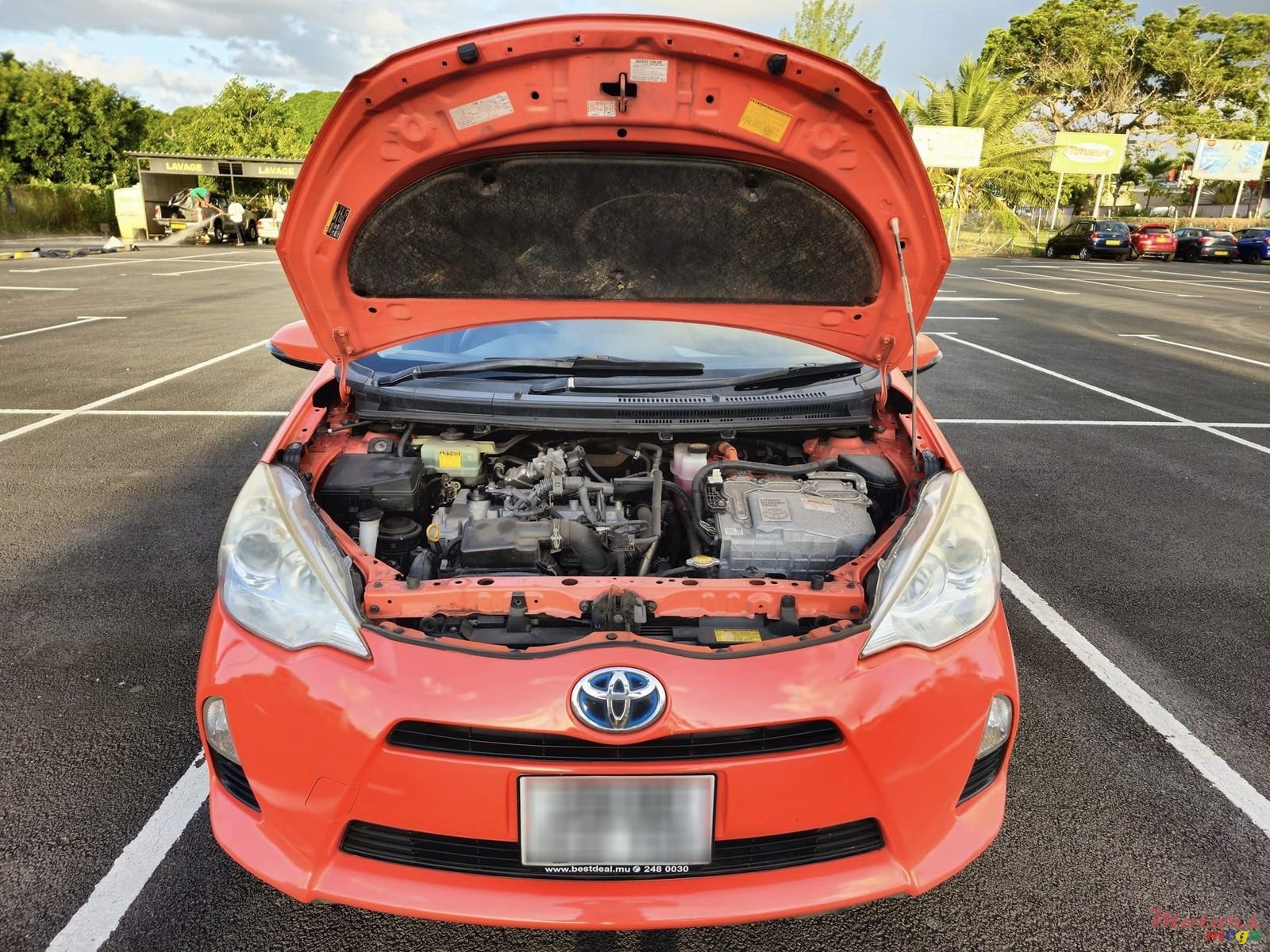 2013' Toyota Aqua Hybrid photo #7