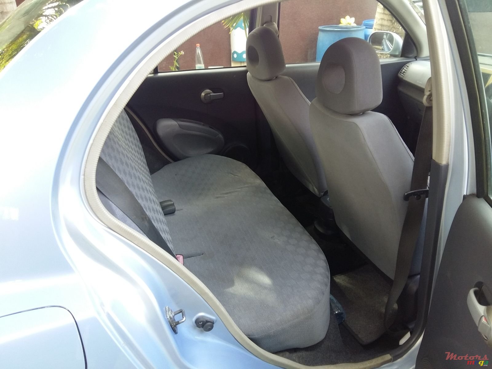 2002' Nissan March photo #5