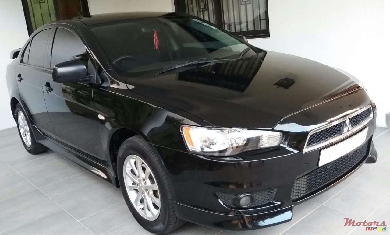 2011' Mitsubishi Lancer EX - Fully Executive photo #2