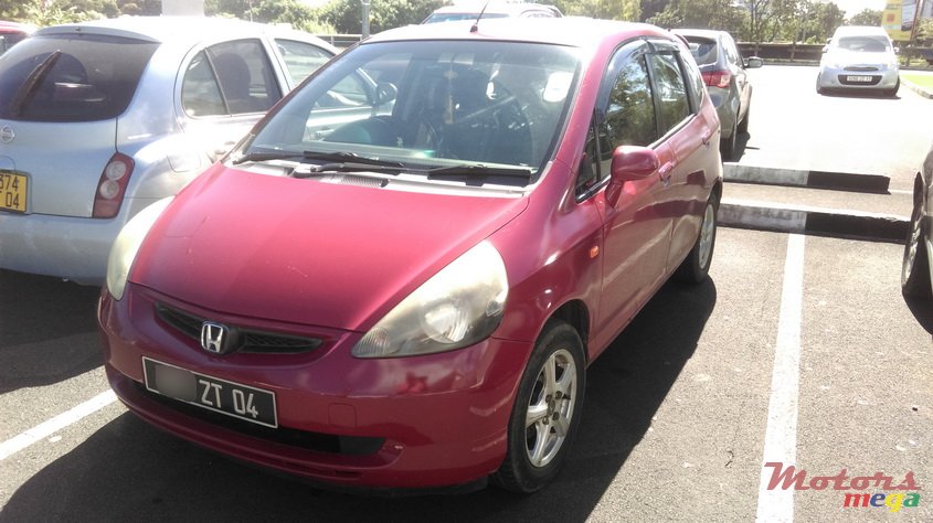 2004' Honda Jazz photo #1