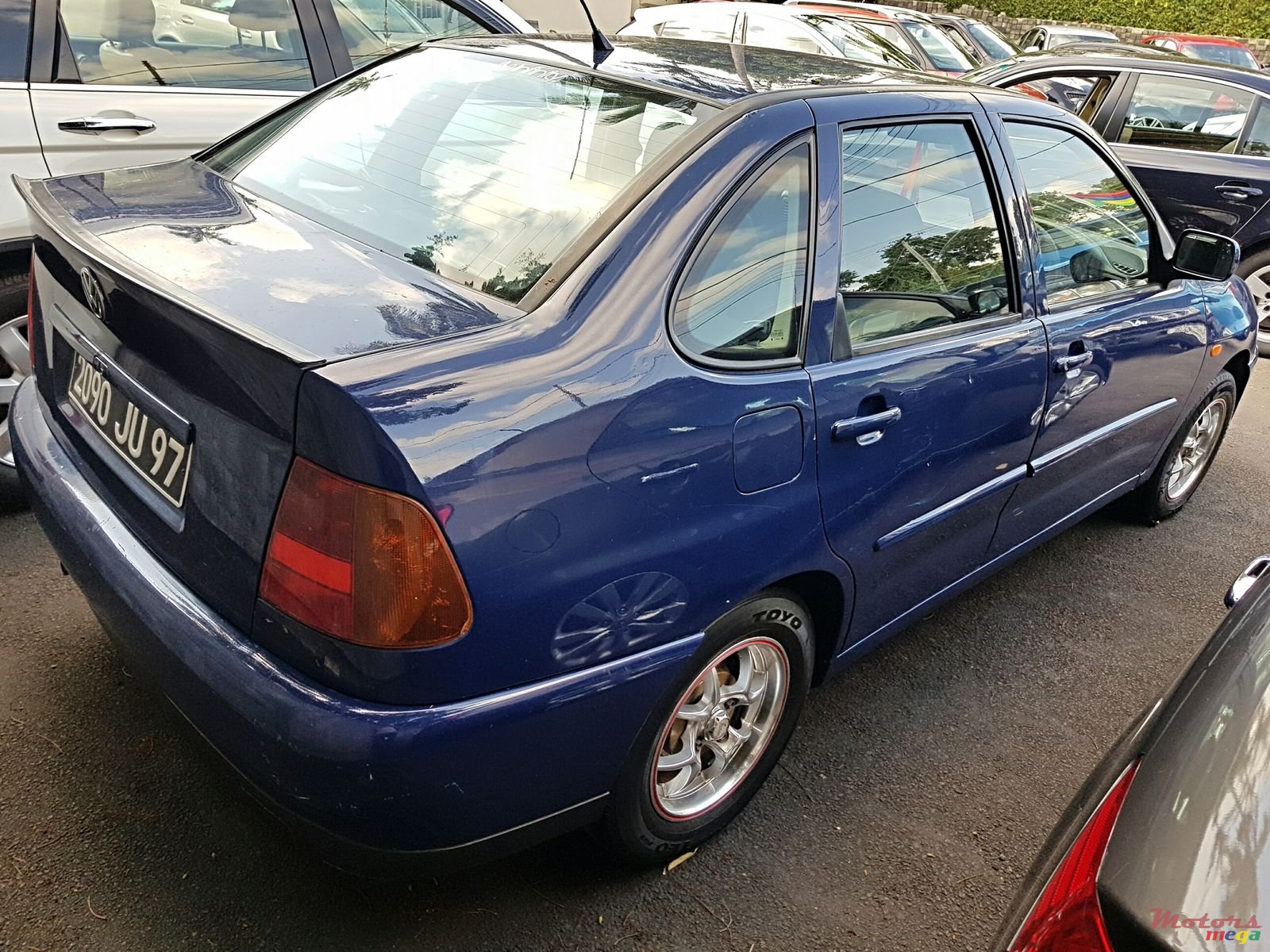 1997' Volkswagen polo sedan photo #4