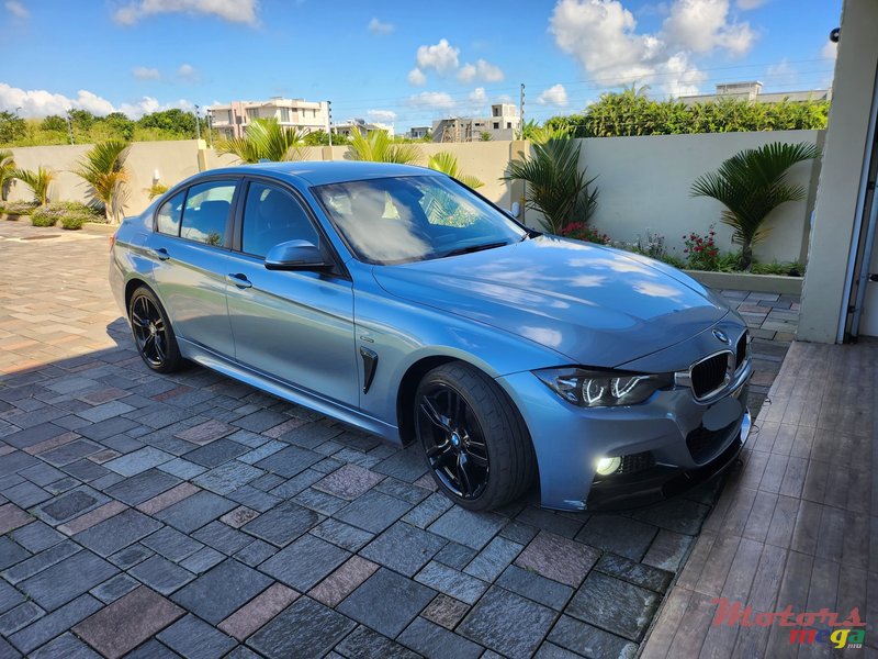 2014' BMW 316 photo #2