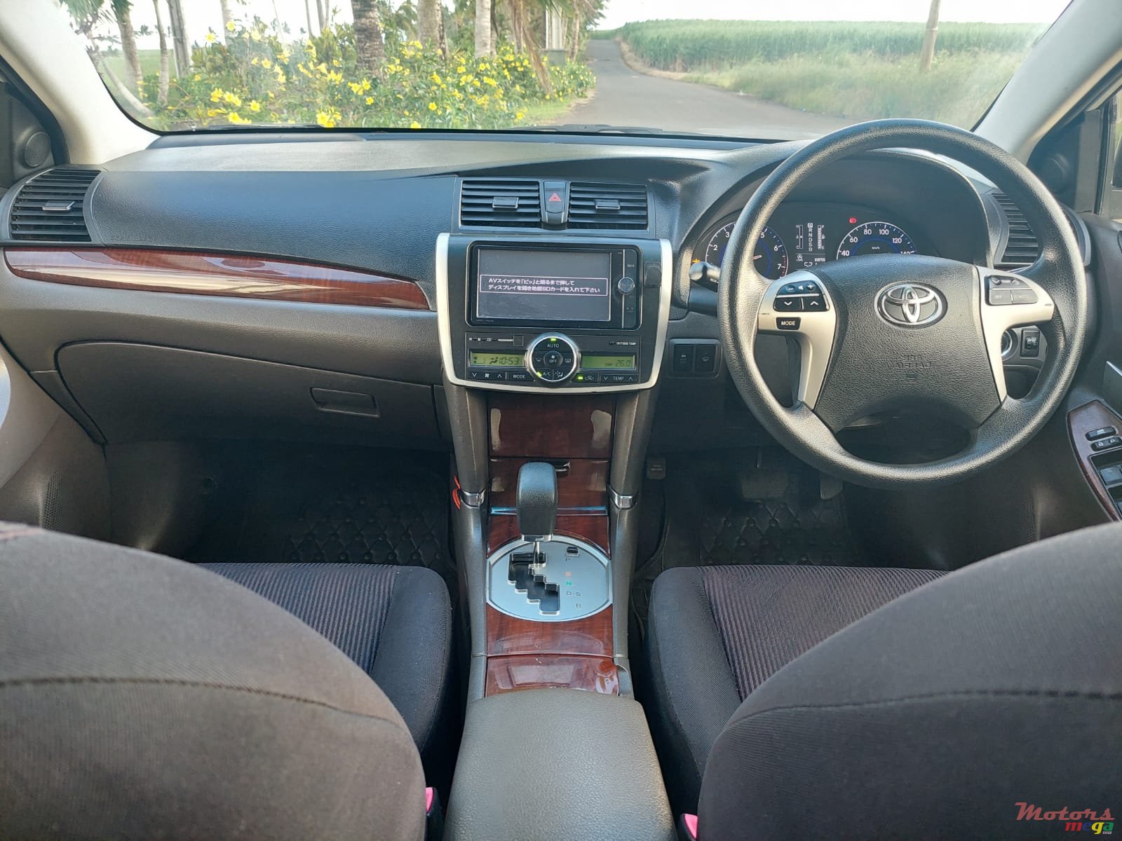 2016' Toyota Premio 1500cc Japan photo #3