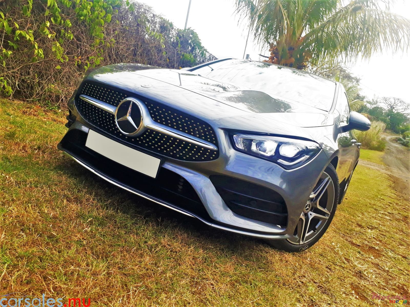 2019' Mercedes-Benz CLA 180 AMG Line photo #1