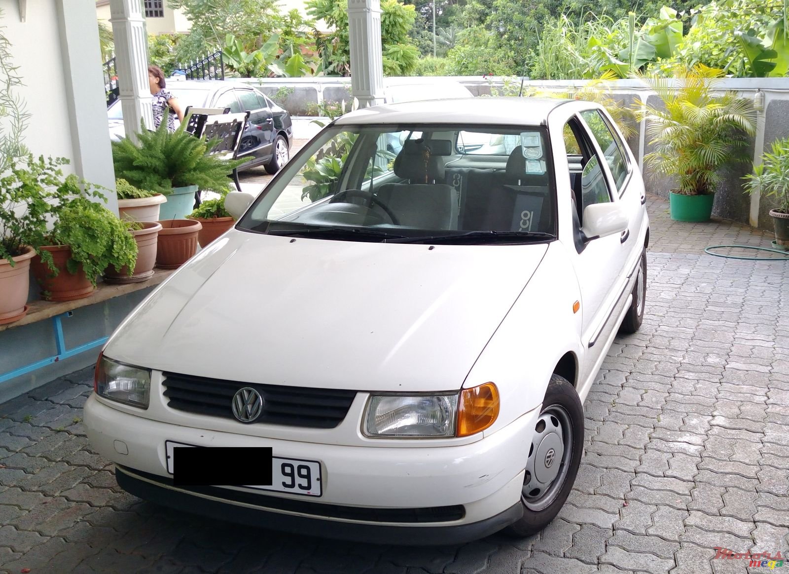 1999' Volkswagen Polo photo #2