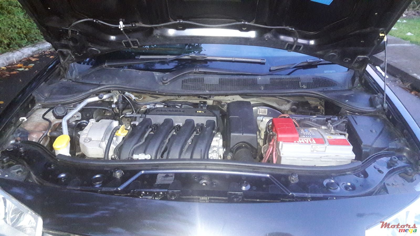 2006' Renault Megane photo #6