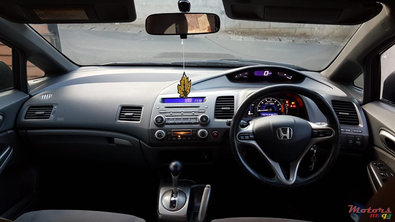 2008' Honda Civic photo #7
