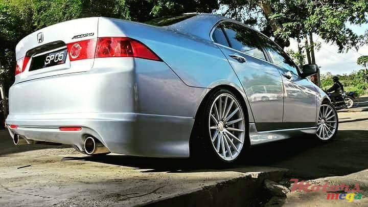 2005' Honda Accord photo #1