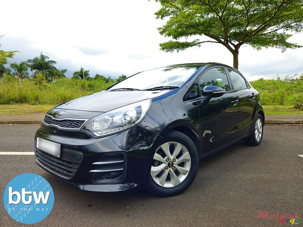2016' Kia Rio photo #2