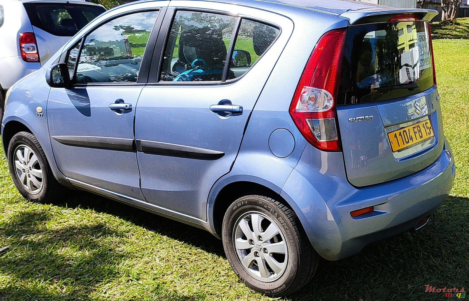 2015' Suzuki Splash photo #2