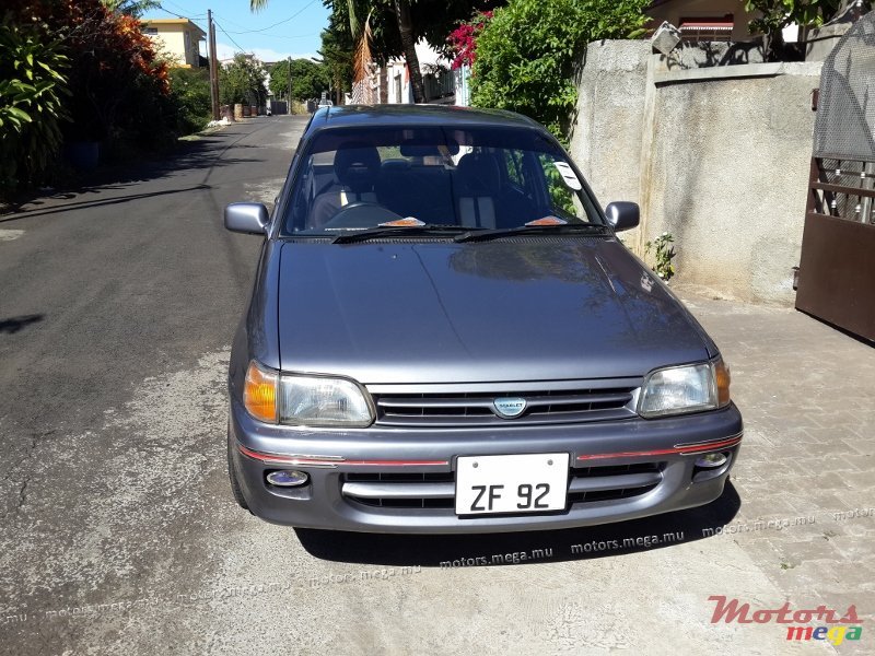 1992' Toyota photo #1