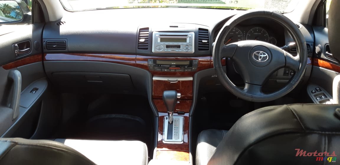 2006' Toyota photo #7