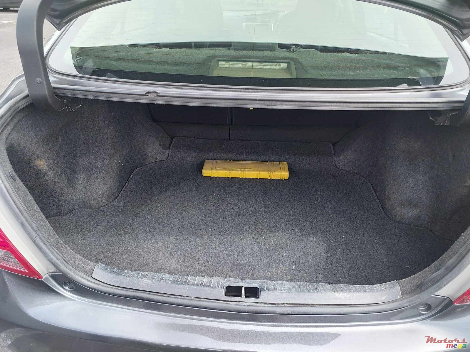 2013' Toyota Allion photo #7