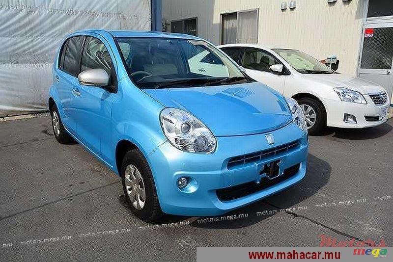 2011' Toyota Passo photo #1