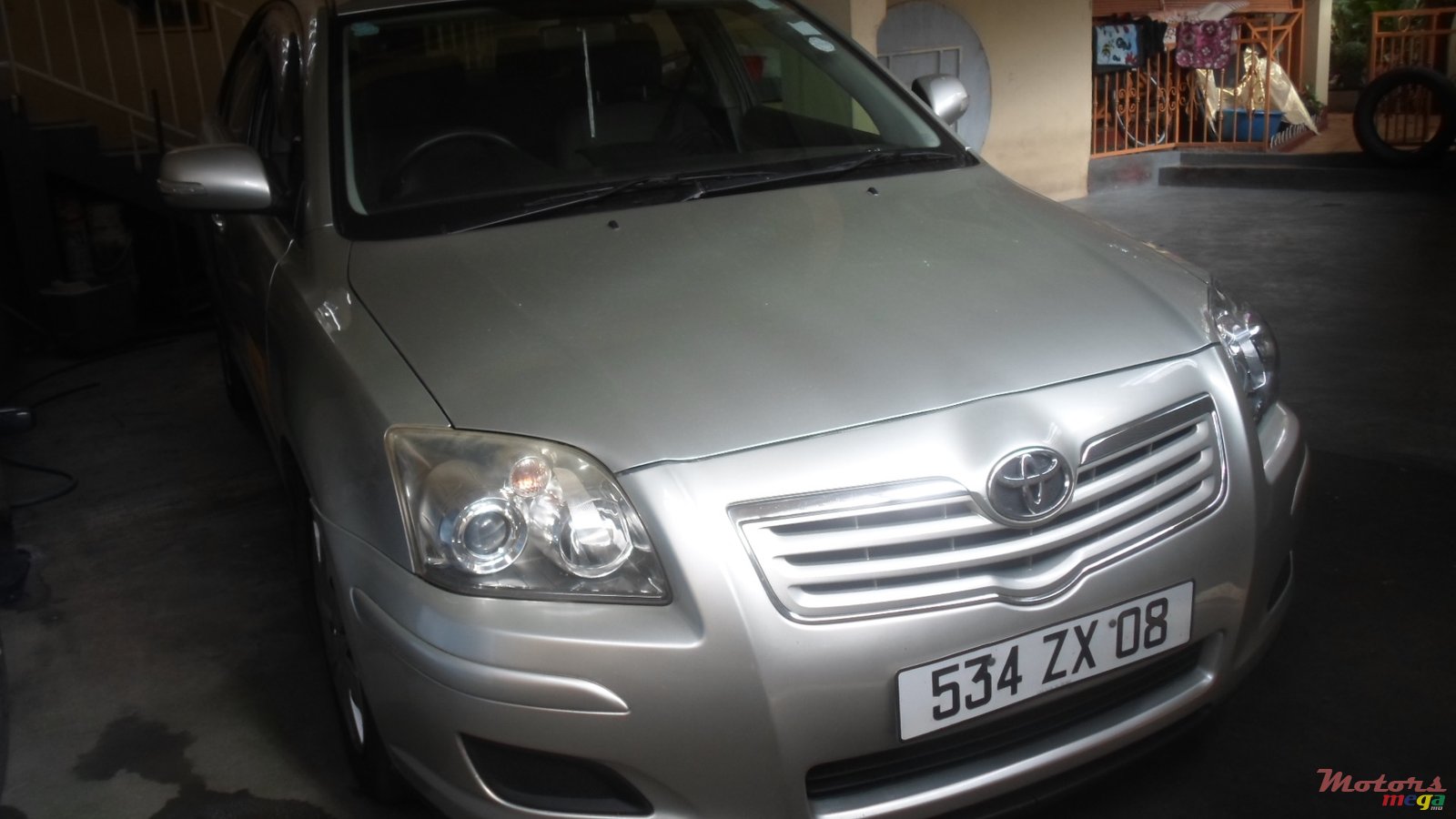 2008' Toyota Avensis nil photo #1