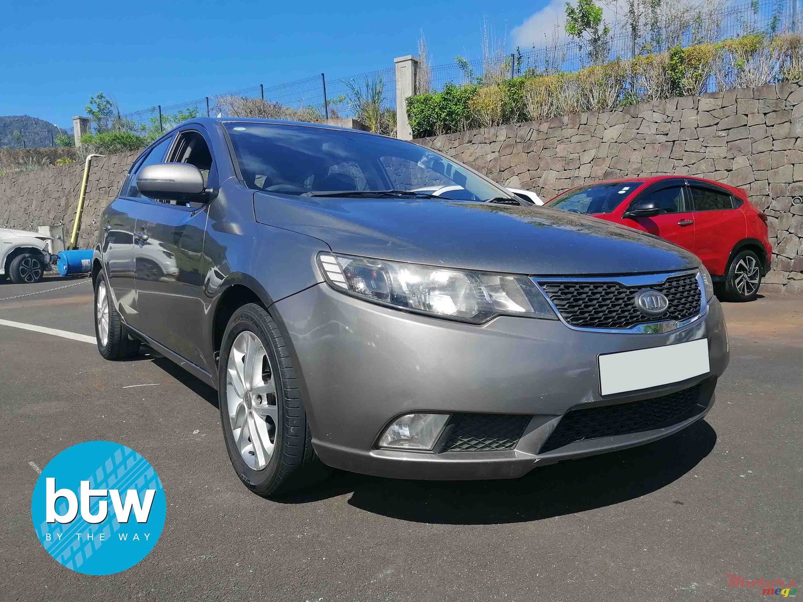 2011' Kia Cerato photo #1