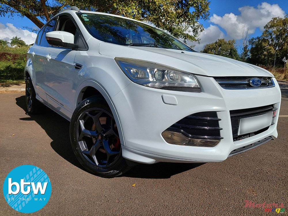 2015' Ford Kuga photo #1