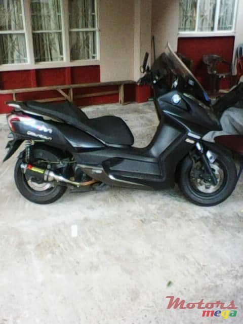 2015' Kymco exhaust pipe photo #1