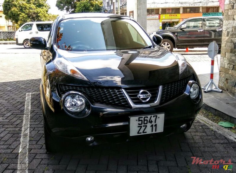 2011' Nissan Juke photo #2