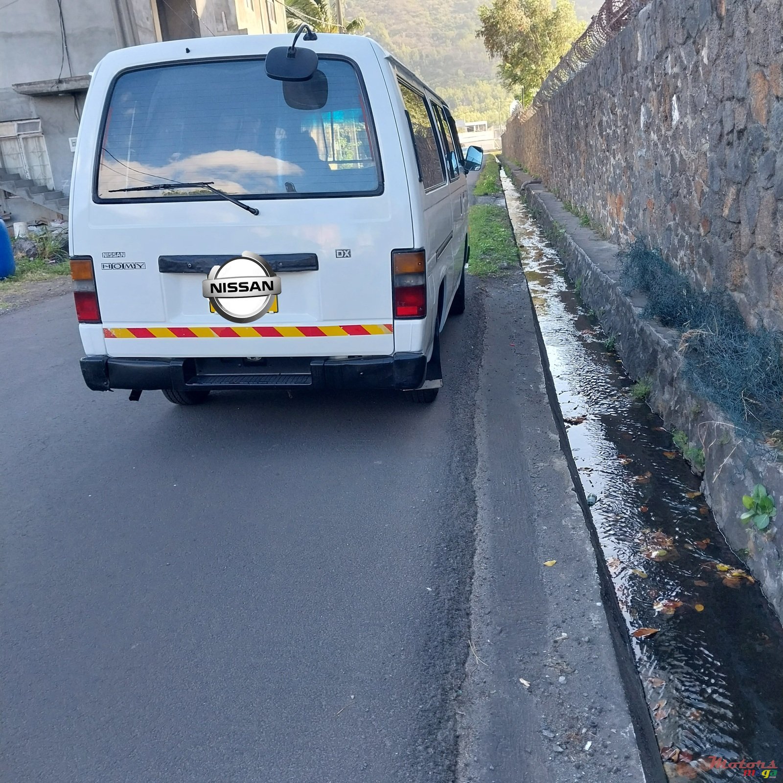 1997' Nissan photo #2