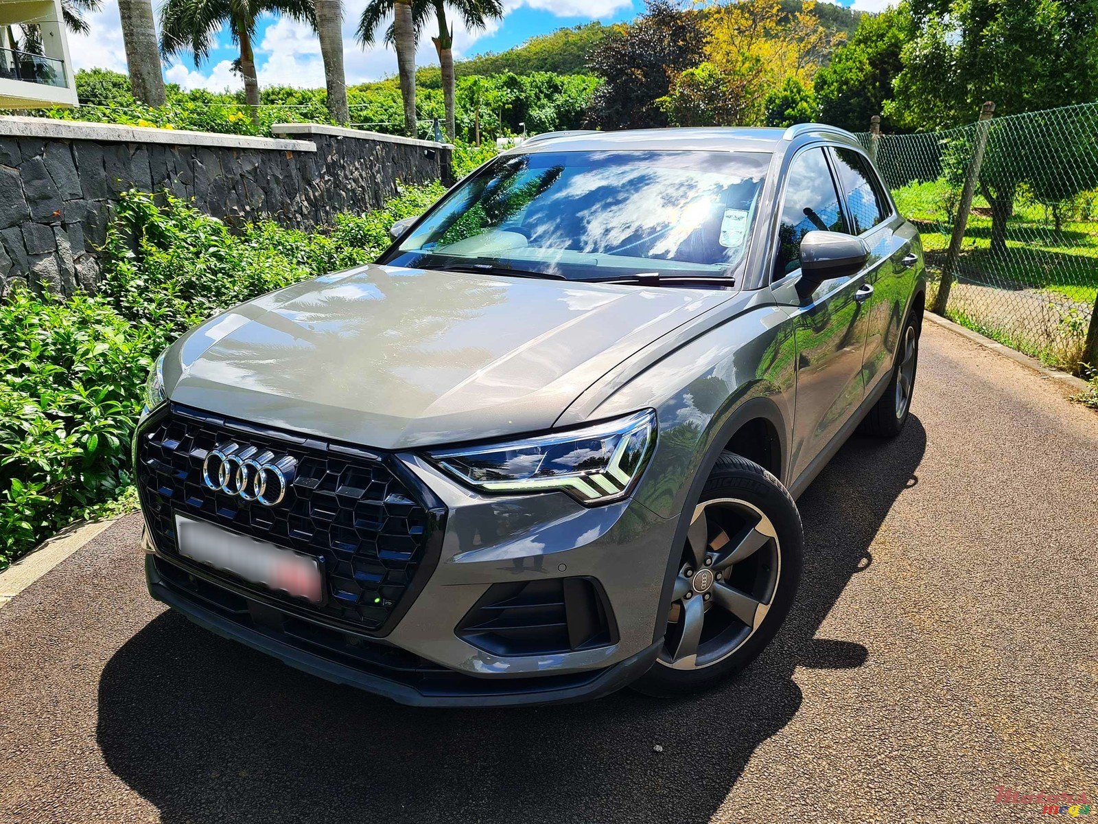 2020' Audi Q3 1.4 TFSI photo #1