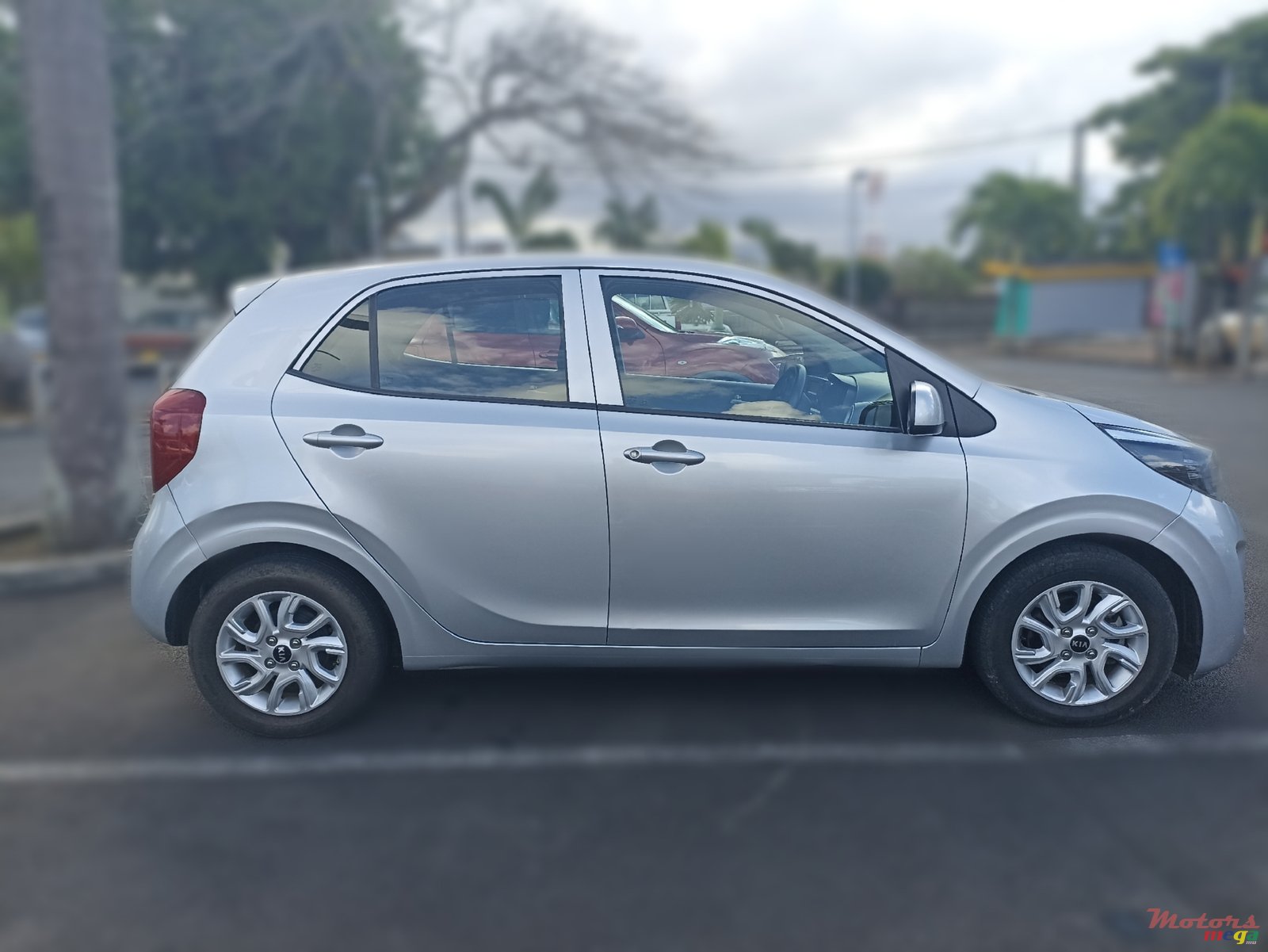 2017' Kia Picanto photo #3