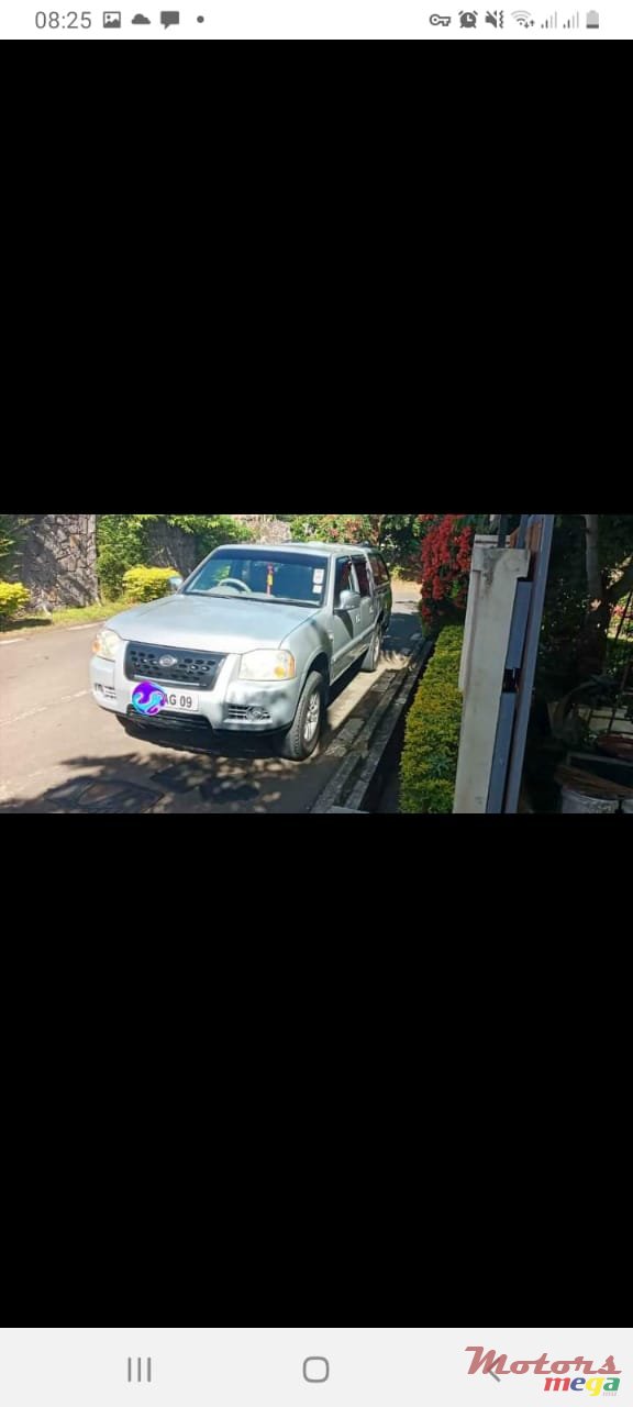 2009' GWM Double Cab Lux photo #1