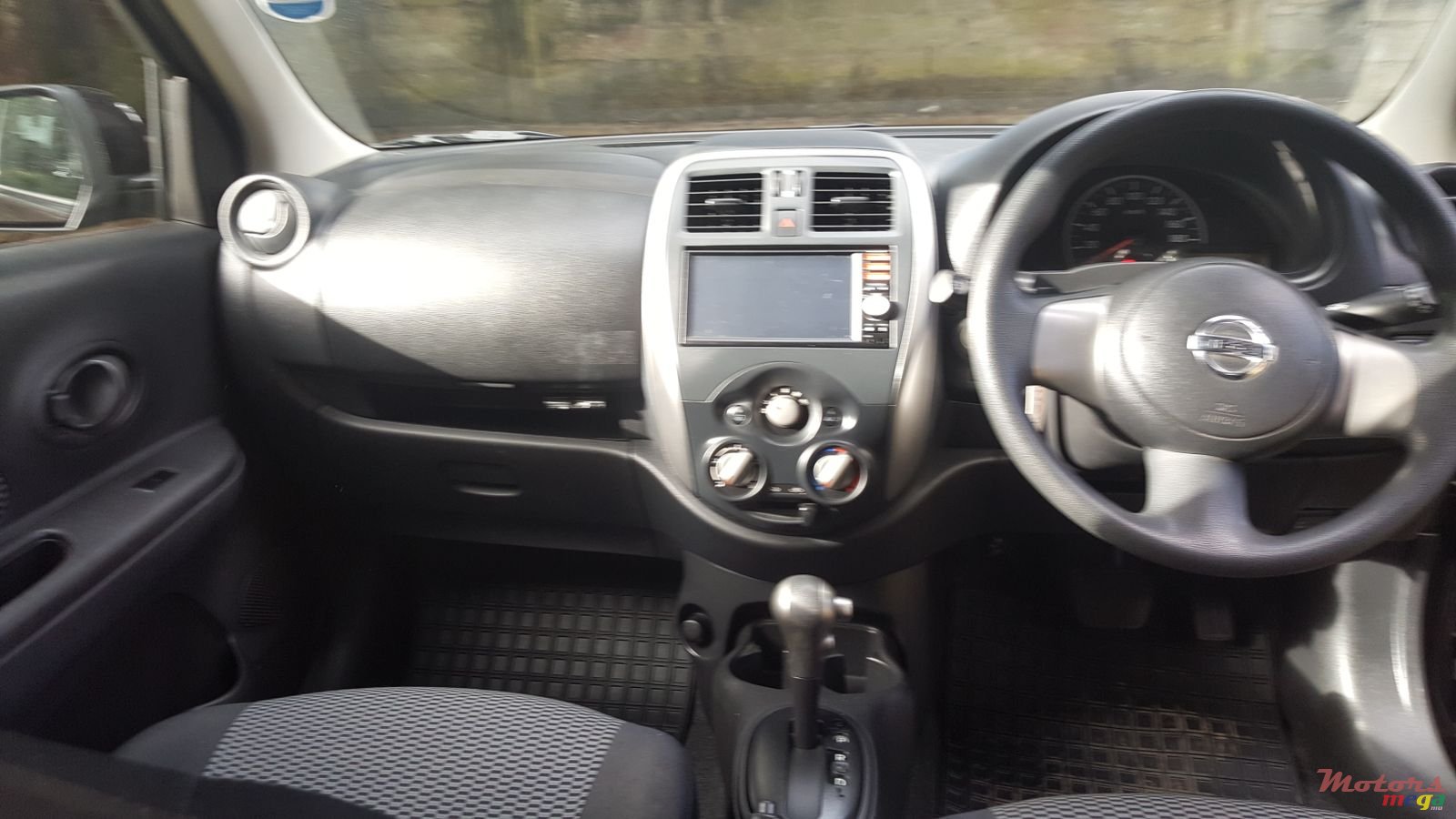 2014' Nissan March Ak 13 photo #4