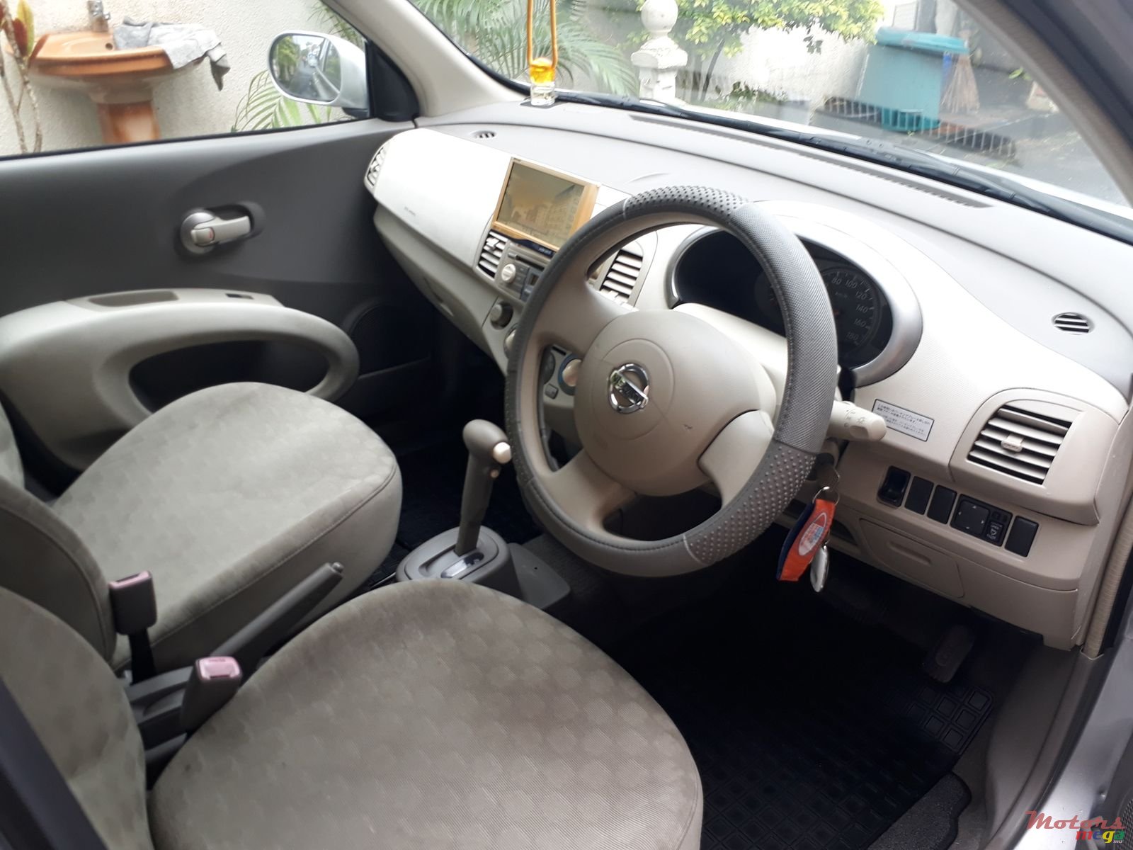 2004' Nissan March photo #1