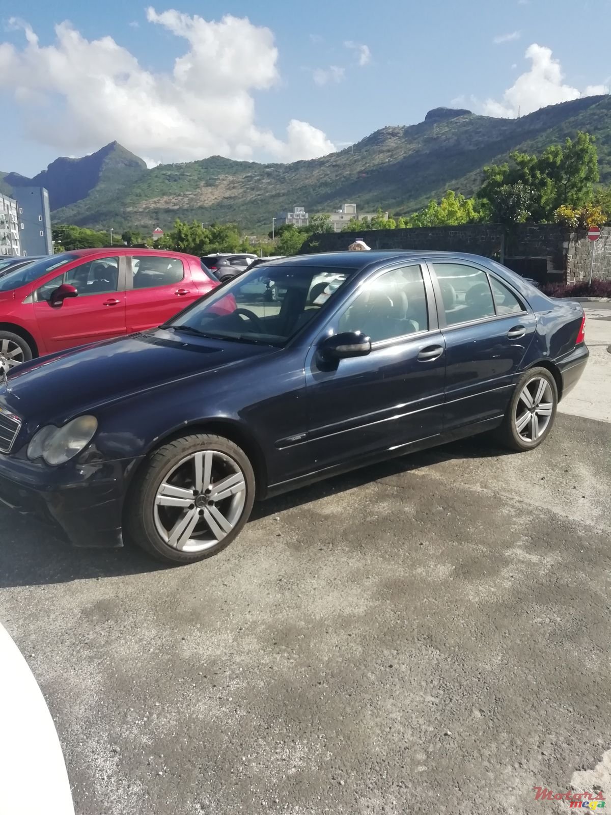 2000' Mercedes-Benz C-Class photo #2