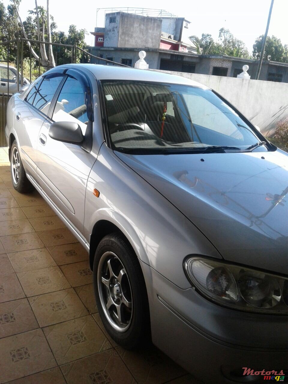 2004' Nissan Pulsar Nil photo #3