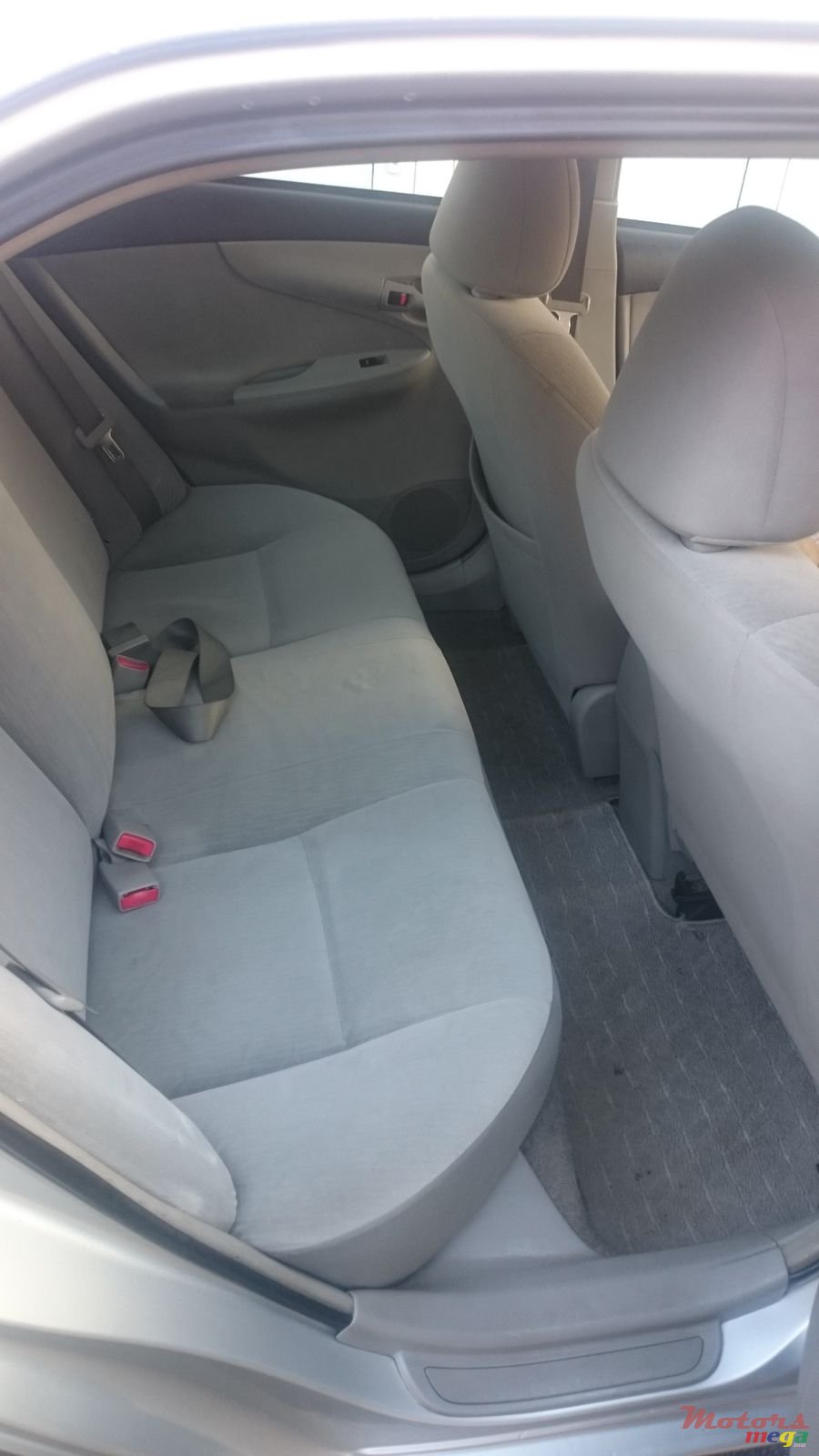 2008' Toyota Axio Grade x Manual photo #5