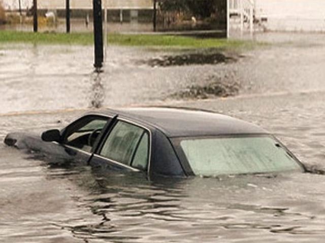 7 Warning Signs That a Used Car For Sale May Have Flood Damage