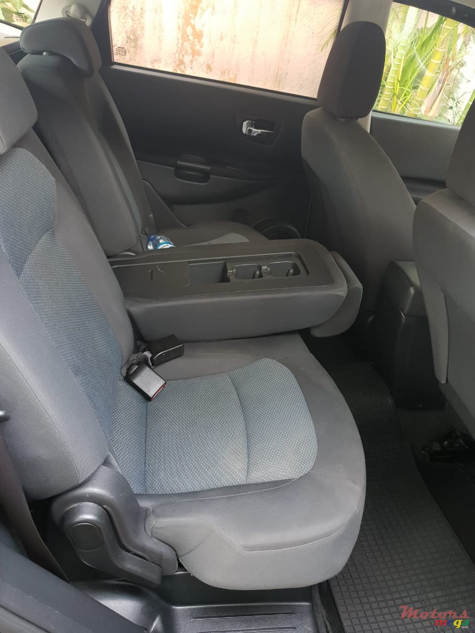 2013' Nissan Qashqai+2 photo #4