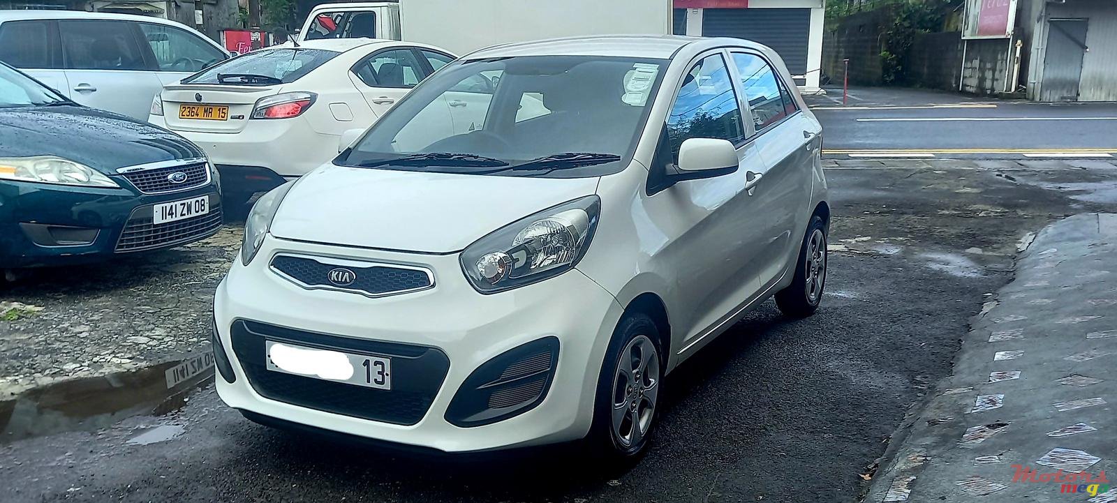 2013' Kia Picanto photo #2