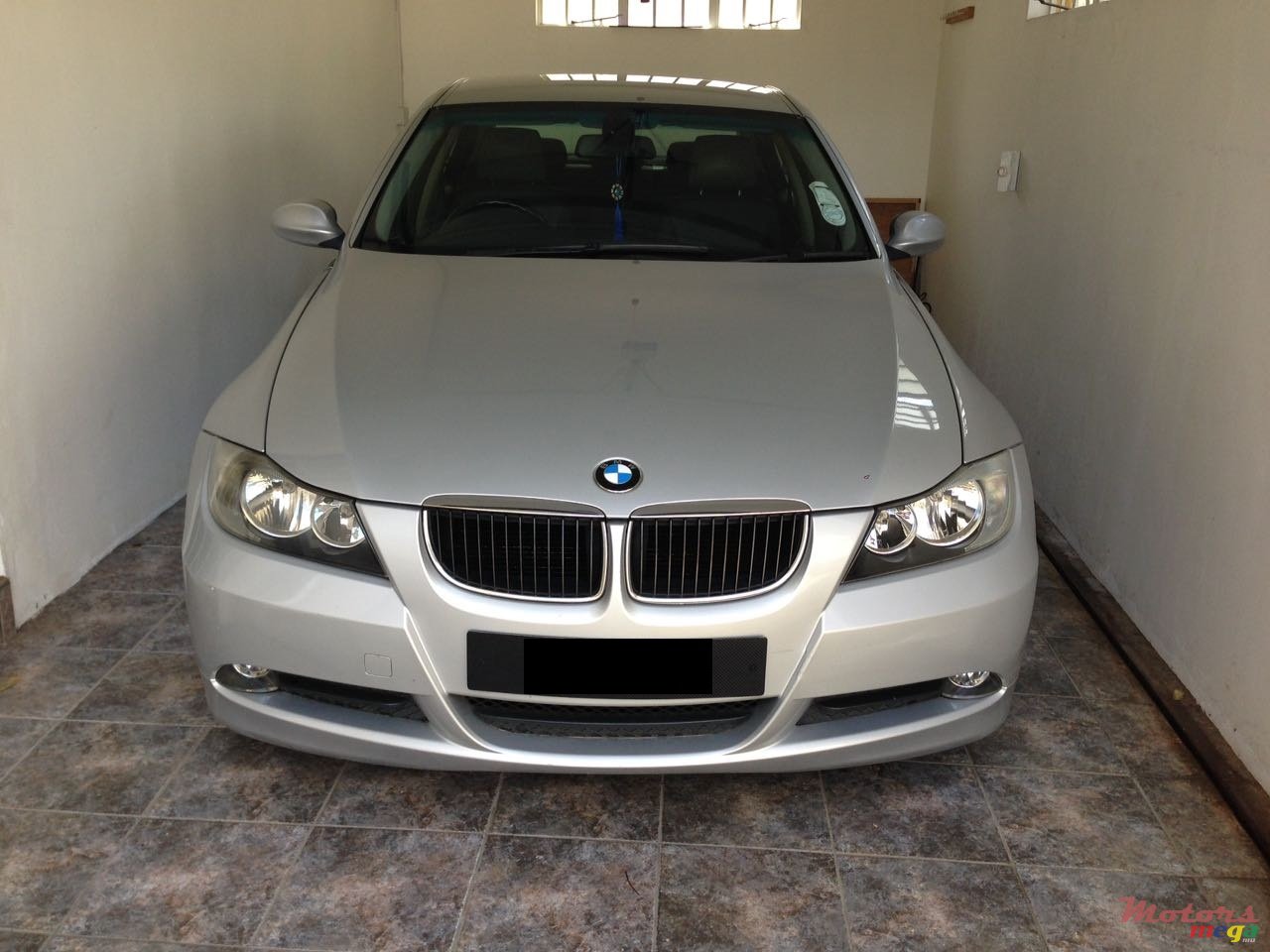 2007' BMW 316 photo #2