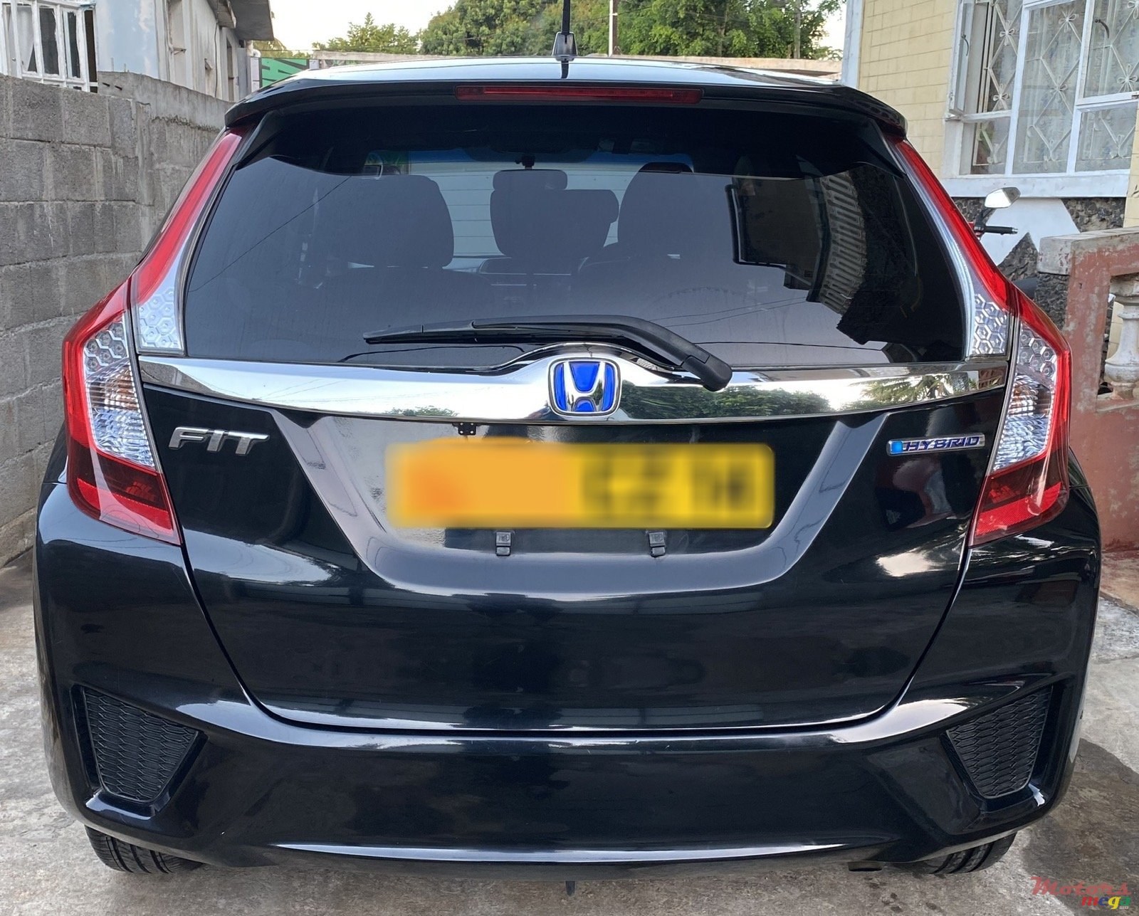 2014' Honda Fit Hybrid photo #4