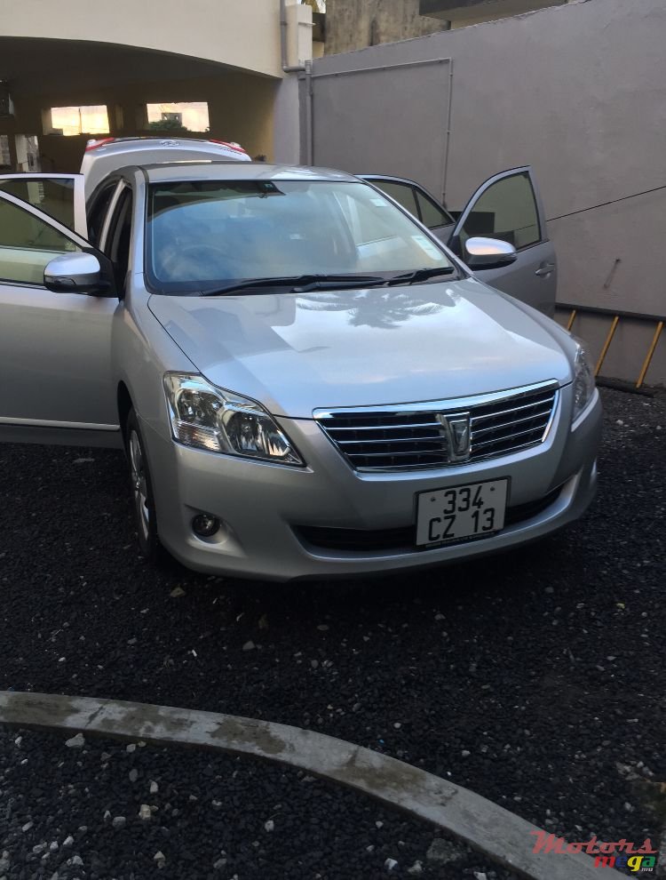 2013' Toyota Corolla photo #6