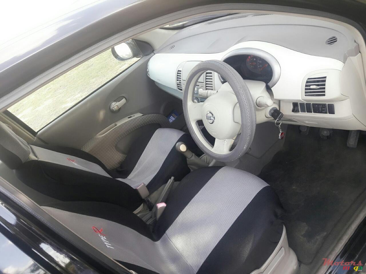 2004' Nissan March photo #4