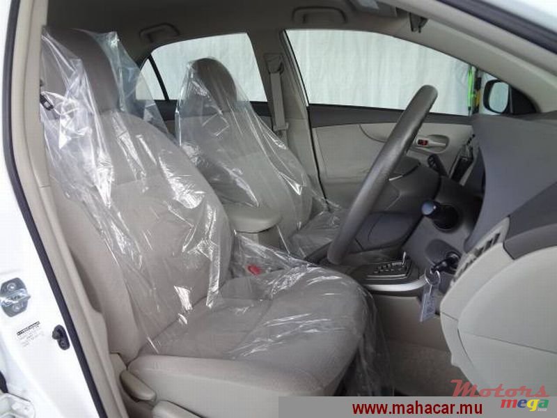 2010' Toyota Axio X photo #4