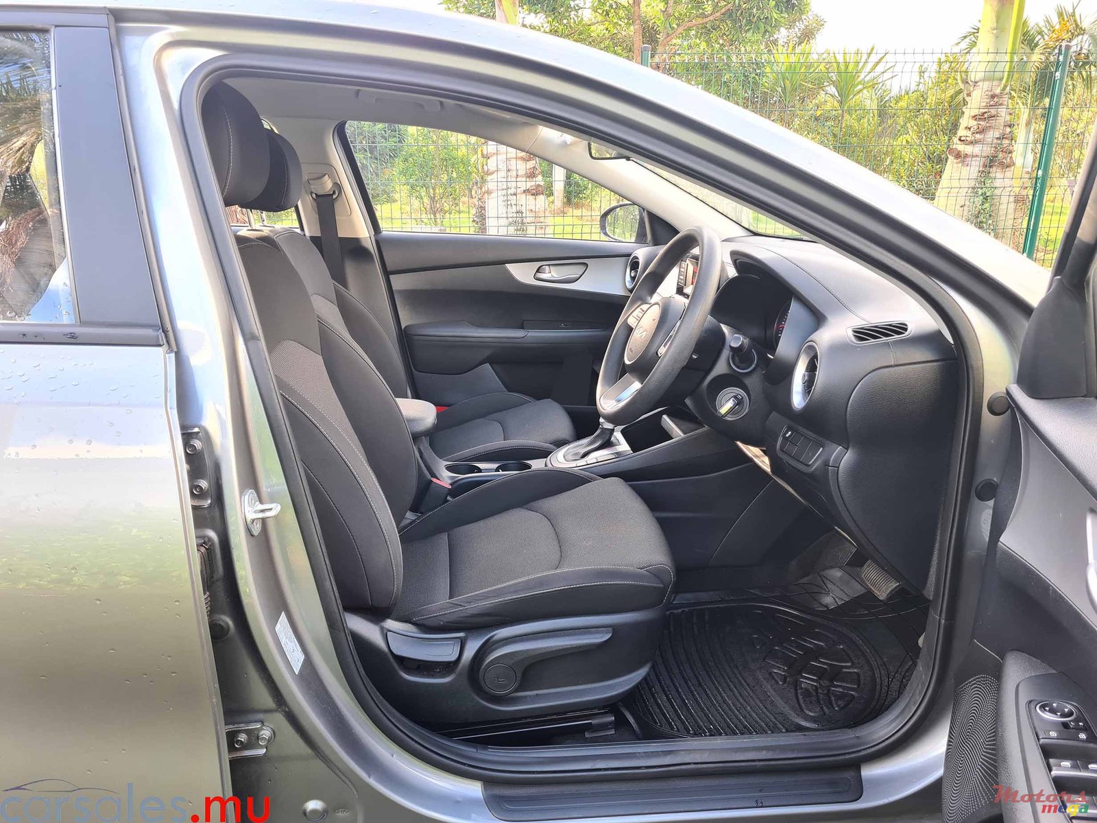 2022' Kia Cerato 1.6 LX photo #5