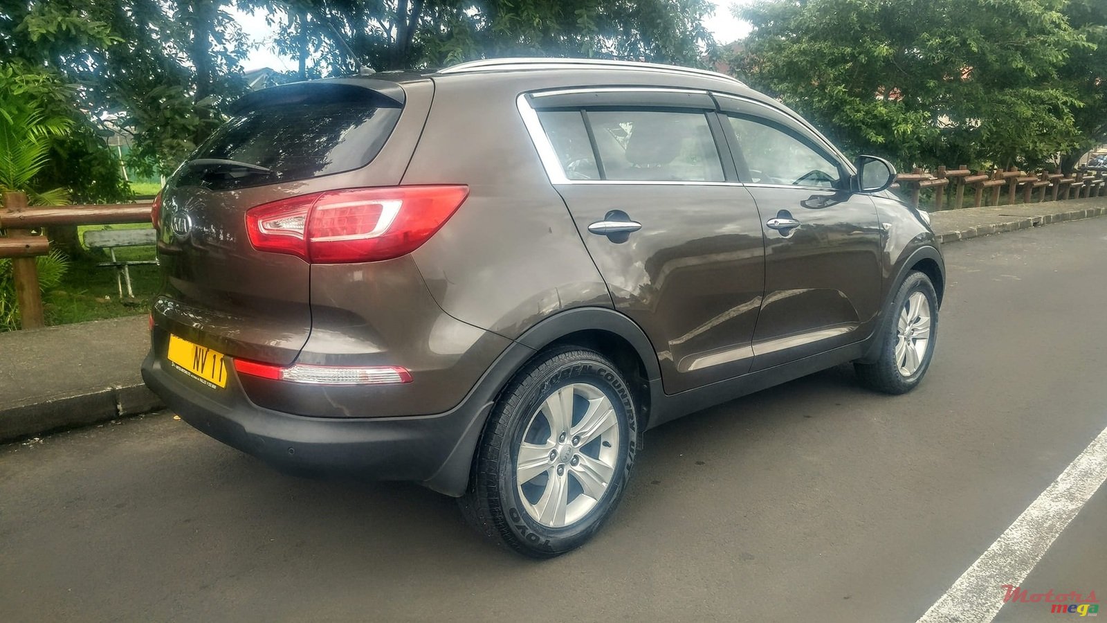 2011' Kia Sportage photo #2