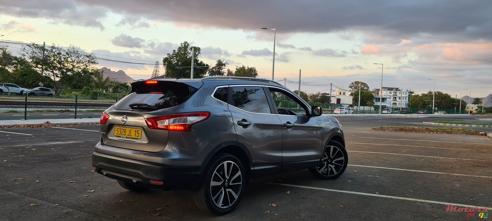 2015' Nissan Qashqai Acenta 1.6 diesel photo #4
